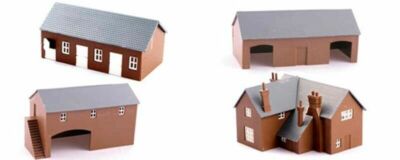 Gaugemaster GMKD2003 Farm Set, House,Stable,Barn,Cow Shed N Plastic Kit T48 Post