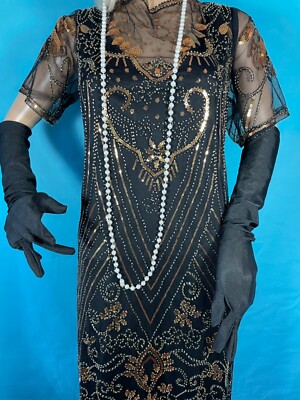 Flapper costume XL black/gold fringed/beaded/sequins 1920's Great Gatsby (10) | eBay Flapper costume XL black/gold fringed/beaded/sequins 1920's Great Gatsby (10) | eBay