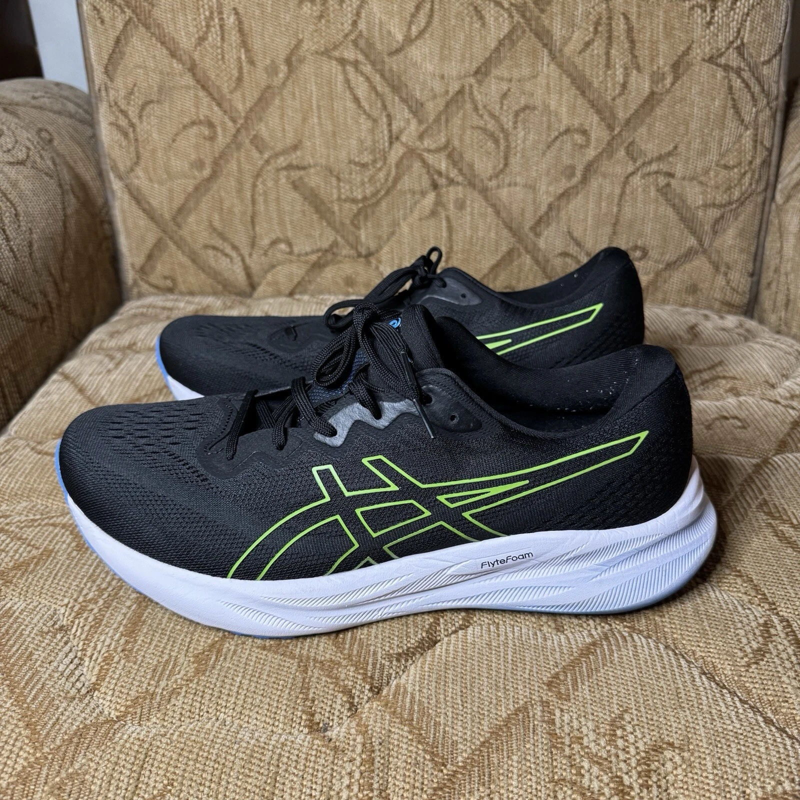 Scarpe Asics Gel Pulse 15 uomo taglia 11 5 nere sneakers corsa atletica jogging
