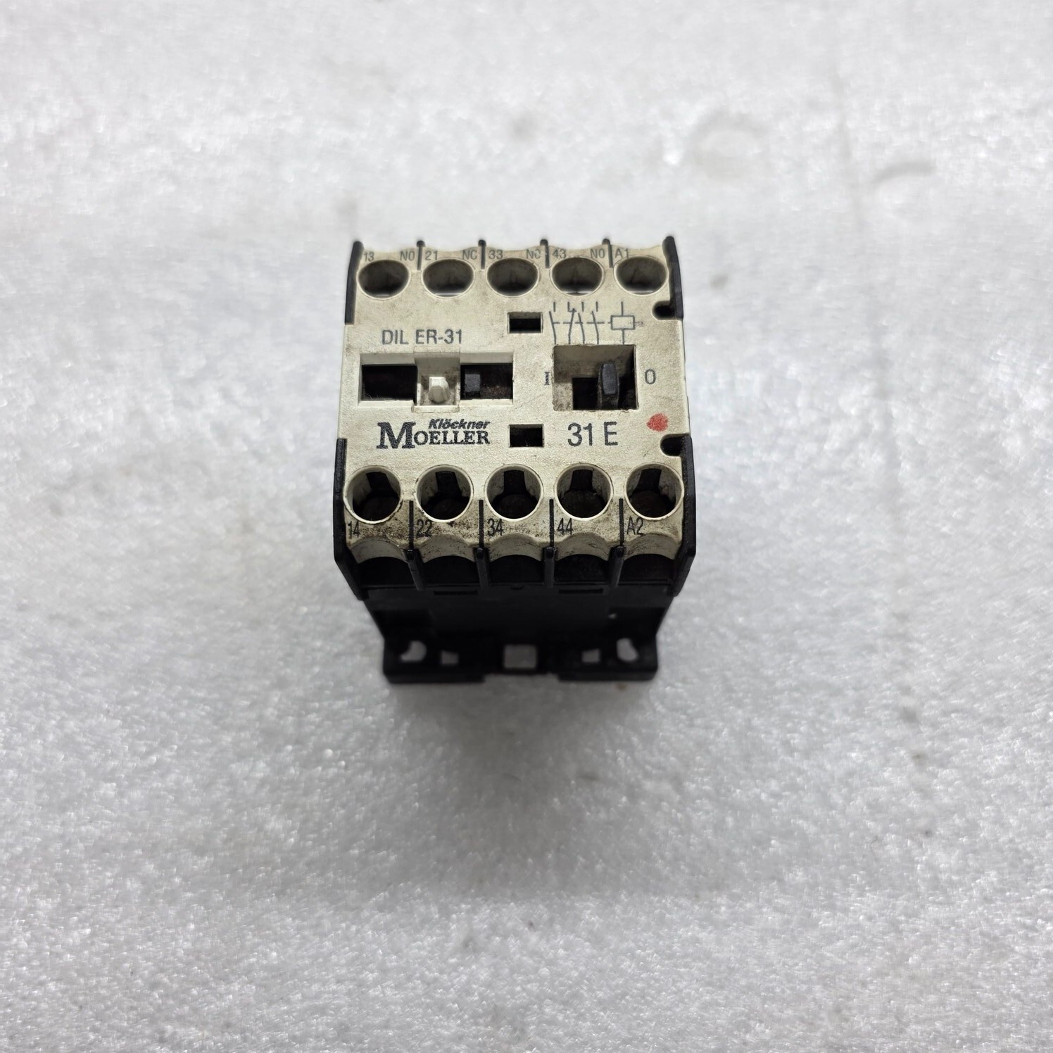 MOELLER DIL ER-31 CONTROL RELAY