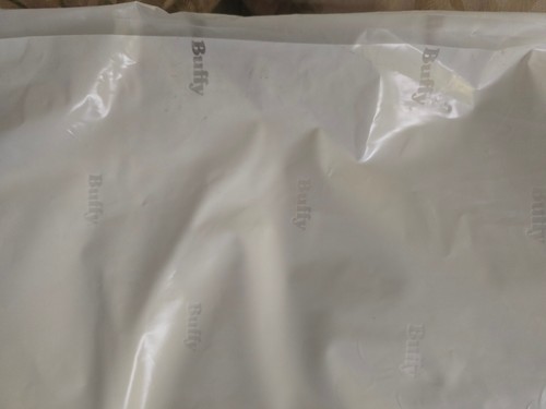 Buffy Cloud Pillow Queen Size Medium Firmness - 第 4/5 張圖片