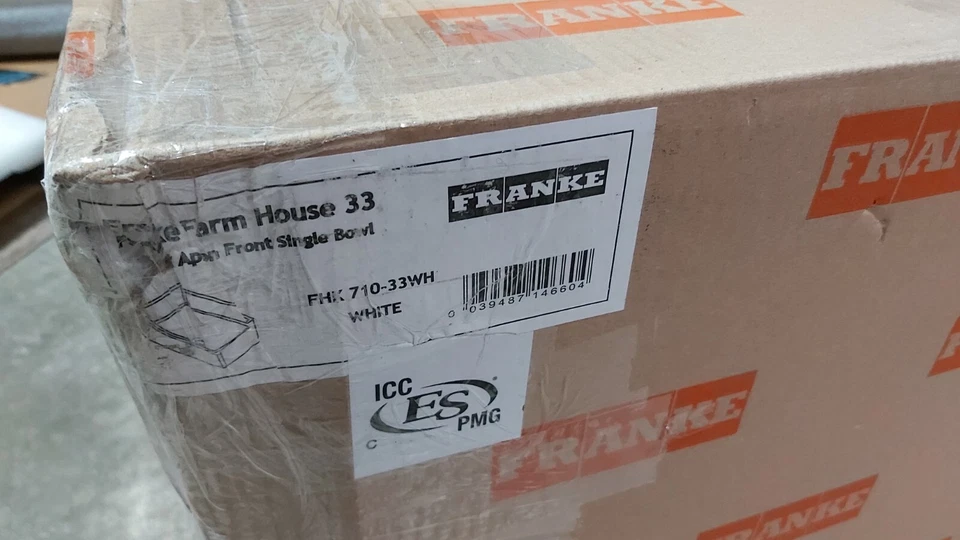 Fregadero de arcilla cortafuegos de cuenco único Franke Farmhouse FHK710-30WH, blanco Foto 2 de 4