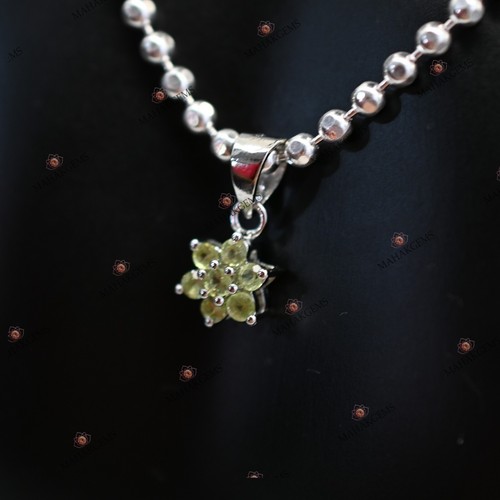 Natural 1.23g Unheated Peridot Pendant – Certified Gemstone in Solid 925 Silver - Imagen 3 de 6