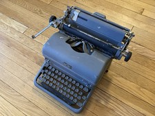 Royal KMG Manual Typewriter Vintage 1949 thumbnail