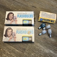 VINTAGE Sylvania Blue Dot Flashbulbs M2B, 2 Boxes of 12 Flash Camera Bulbs GE