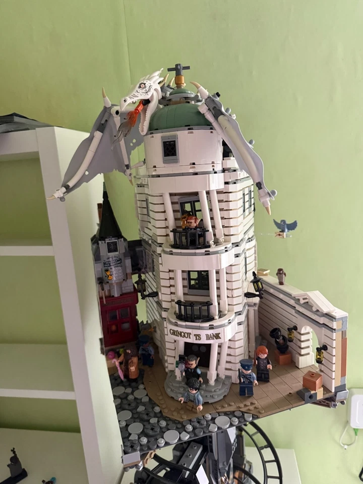 LEGO Harry Potter 76417 Gringotts Wizarding Bank – Collectors' Edition, photo 2 of 5