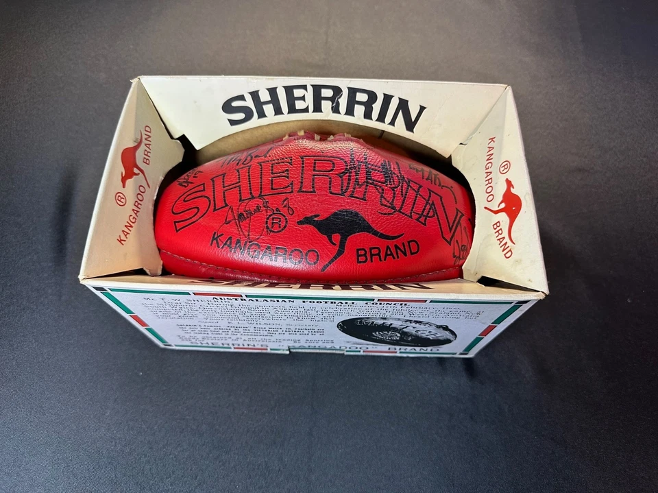 Футбол Шеррин с автографом команды Carlton Blues AFL 1994 в оригинальной коробке - Изображение 2 из 4