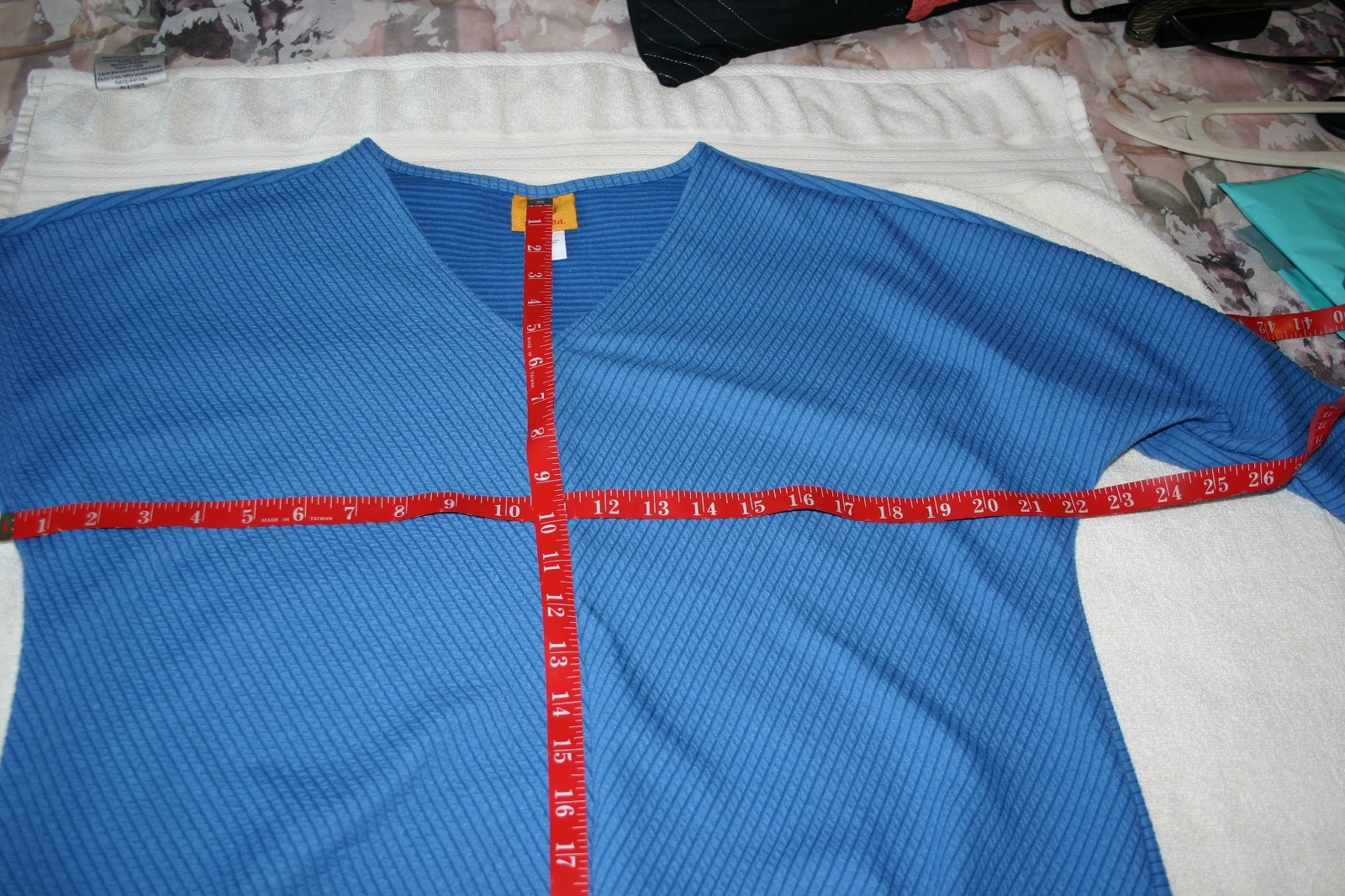 Ruby Road Tie Front Pullover  3/4 sleeve EUC - image 5