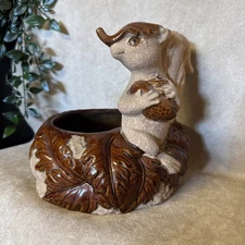 Vintage Royal Haeger Pottery Squirrel Planter Oak Walnut Nut Leaf Cute