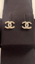 CHANEL CC Rosa Bianco Perle Cristalli Orecchini Spina, 100% Originale