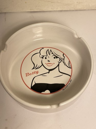 Betty Cooper Ashtray From Betty And Veronica