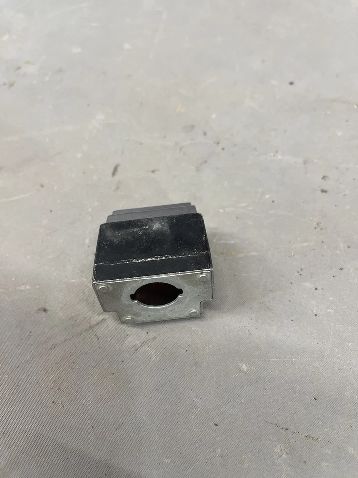 1967 Ford Galaxie Seat Belt Warning Light Lamp Bezel Dash Bracket Indicator OEM - Image 2 of 4