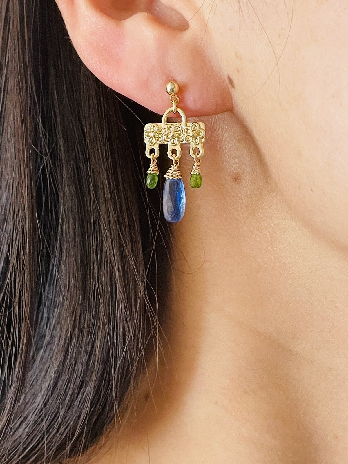 Boucles d'oreilles argent hypoallergénique et cyanite pour peaux sensibles