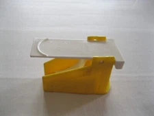 Fisher Price Little People #2526 Swimming Pool Diving Board 1986