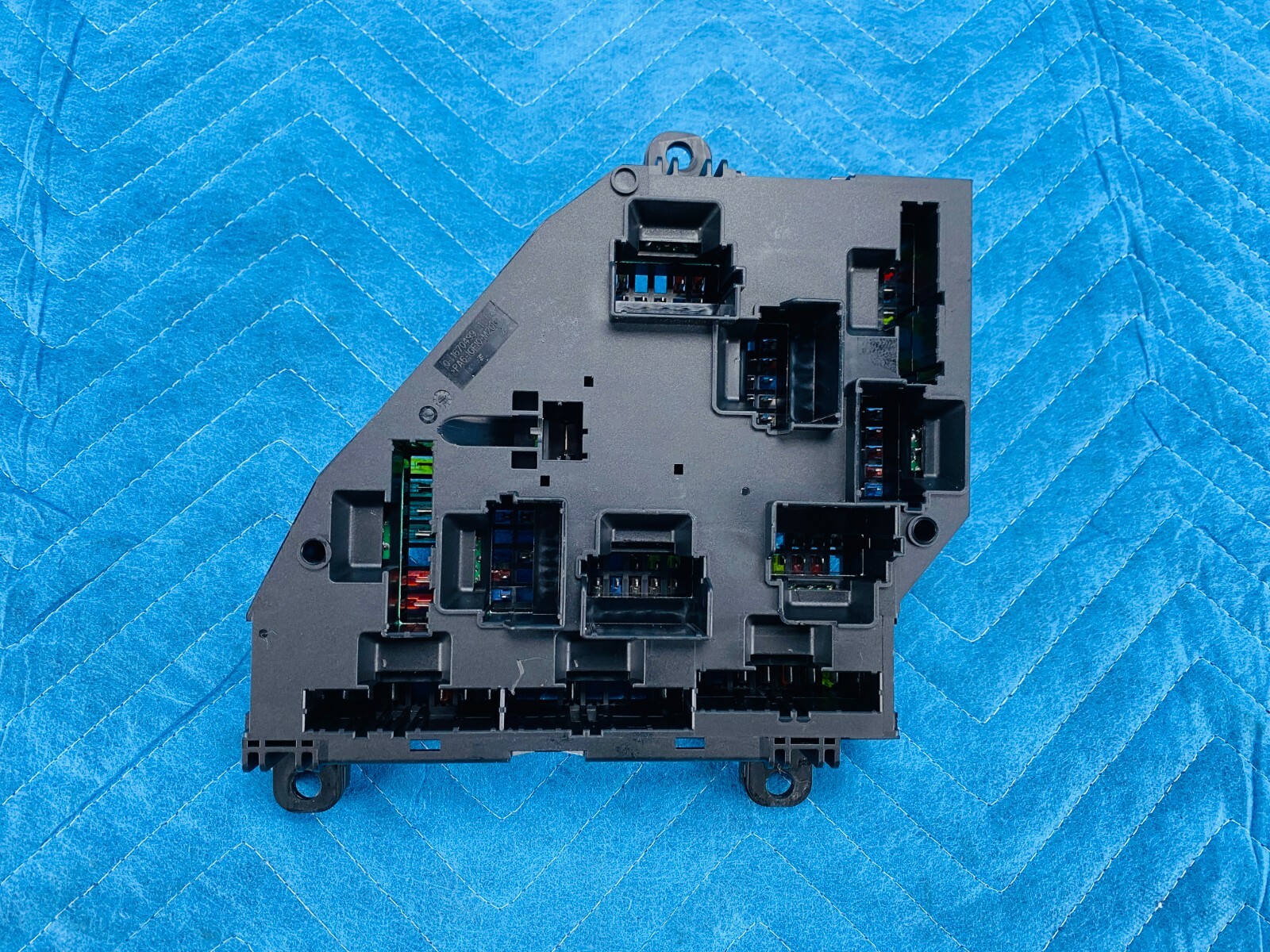 Genuine BMW Rear Power Distribution Fuse Relay Box 61149264924 OEM  