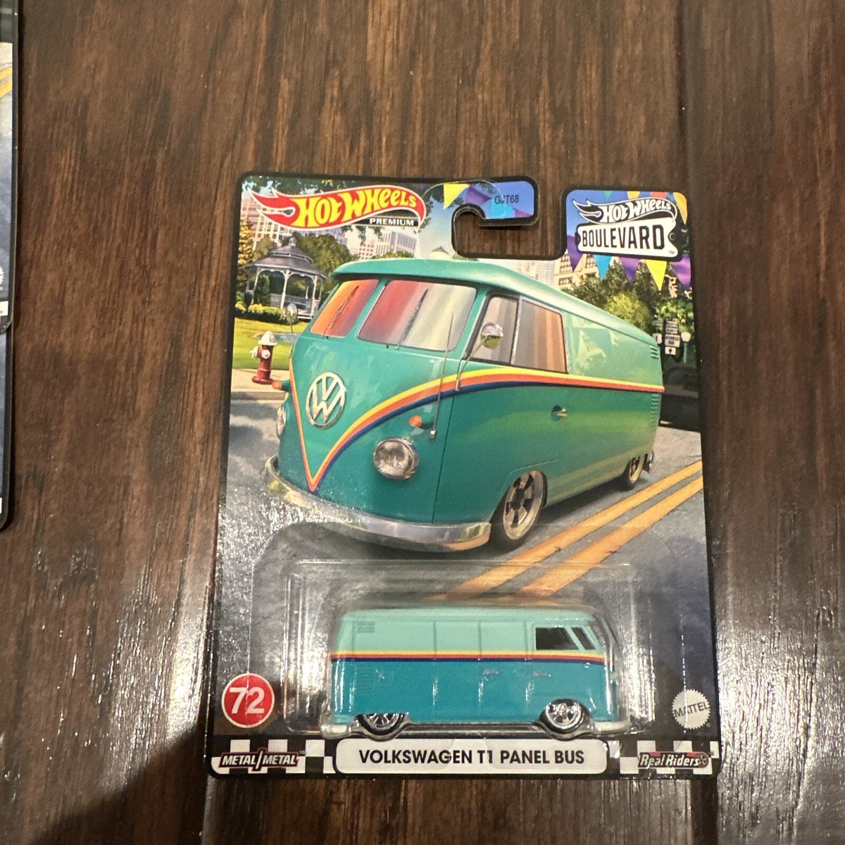 HOT WHEELS 2023 BOULEVARD SERIES 72 VOLKSWAGEN T1 PANEL BUS green