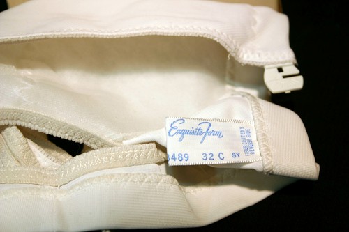 32C VTG 70s NOS Nylon FRONT CLOSE Bra Soft'n Sensuous Exquisite Form P3489 1970s - Picture 7 of 7