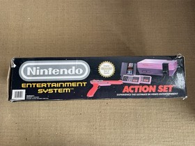 Nintendo Entertainment System NES Console Boxed Action Set Gun Zapper Mario Game