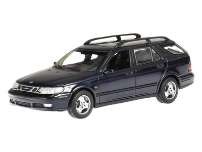 Saab 9-5 station wagon 1999 blue met diecast model car 940170810 Maxichamps 1:43