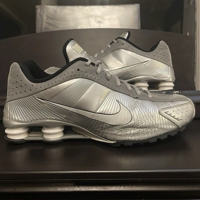 Rare 2010 Nike Shox R4 FW LE Metallic / White / Black Size 13 DS 386154