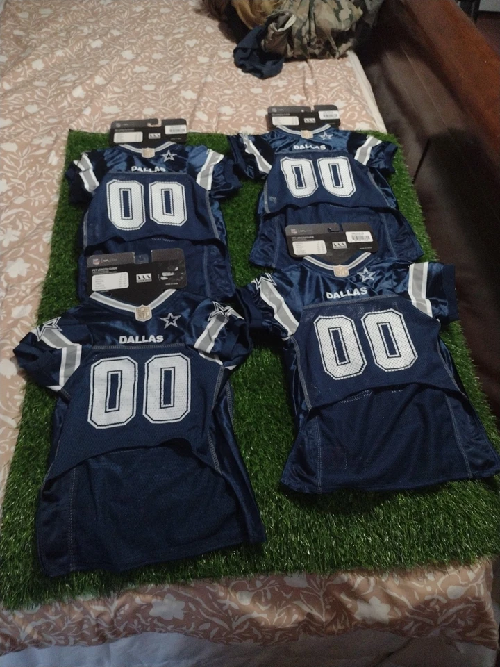 Lote de 9 camisetas para mascotas de los Dallas Cowboys de la NFL nuevas con etiquetas Foto 2 de 4