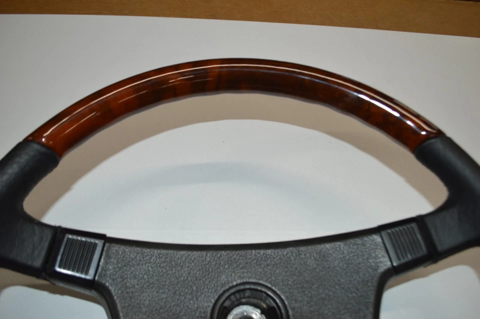 BMW E23 E12 E24 733i 735i 528i 530i 633csi STEERING WHEEL WOOD LEATHER OEM NOS - Image 4 of 4