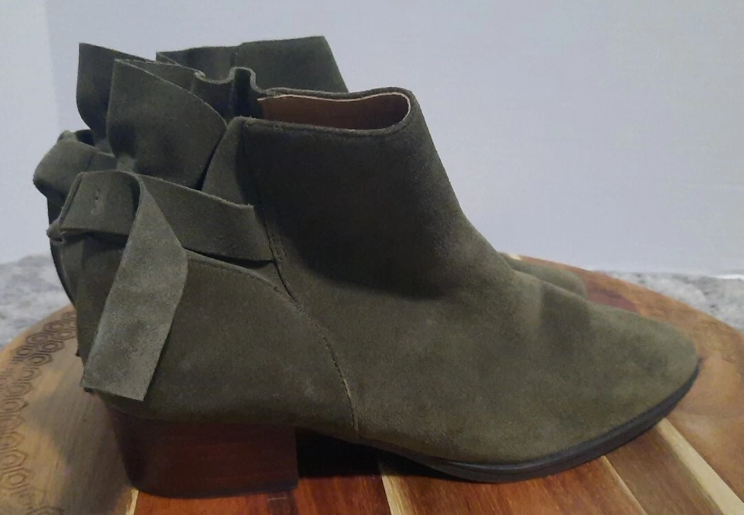 Aerosoles crosswalk hotsell
