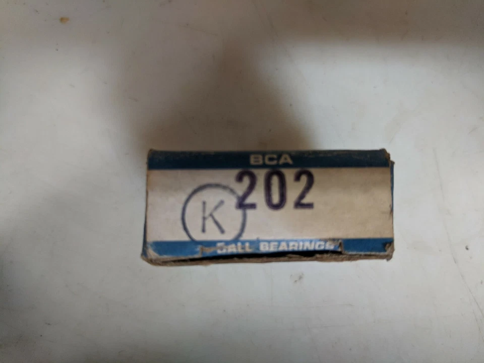 Rodamiento BCA 202, hecho en Japón. Koyo 6202 en caja. Foto 2 de 2