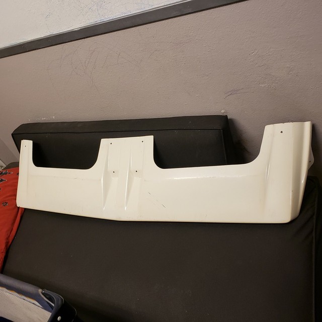 198293 Chevy S10 Blazer Jimmy Sonoma Lund Windshield Sun Moon Visor