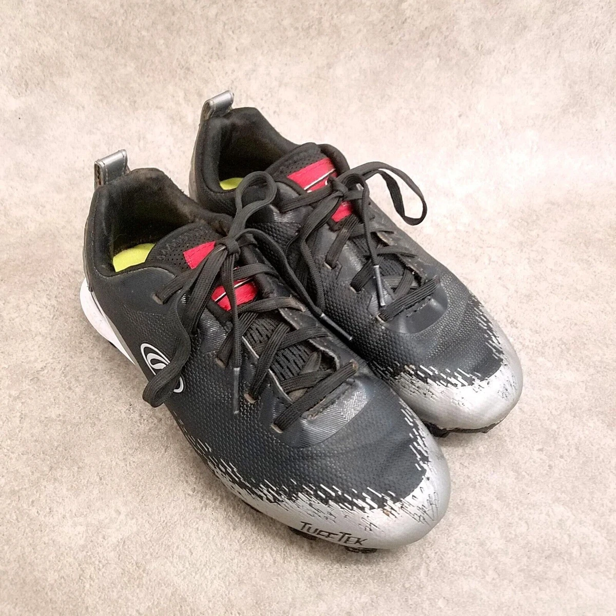Boys size sales 2 baseball cleats