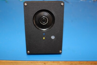 MELODY PLAYER- 1 OF 12 WILL PLAY WHEN MOTION IS DETECTED.LEDS FLASH TO THE MUSIC