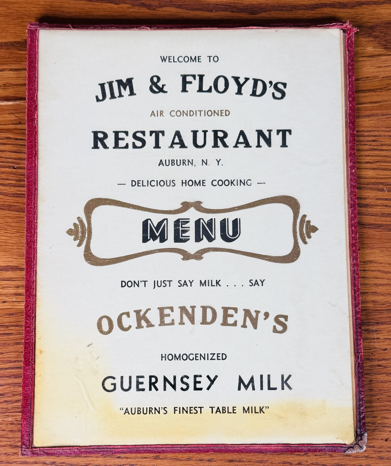 1950 MENÚ ORIGINAL JIM & FLOYD'S RESTAURANTE CASTAÑO ROJIZO NY GUERNSEY LECHE Gulf Oil