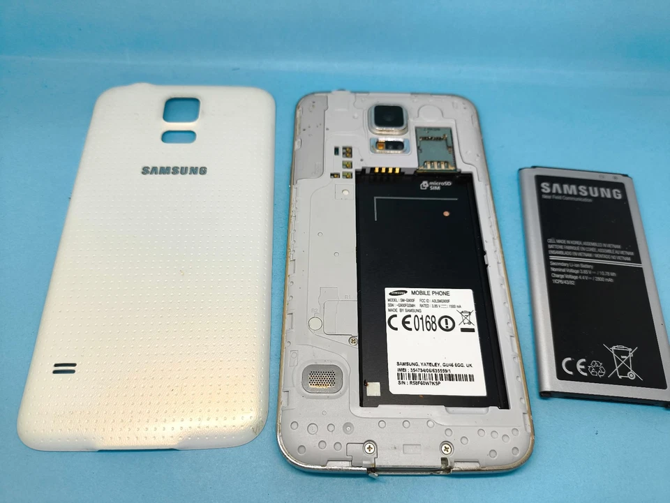 Samsung Galaxy S5 SM-G900F-16GB Colours Unlocked 4G Smartphone - Image 4 of 4