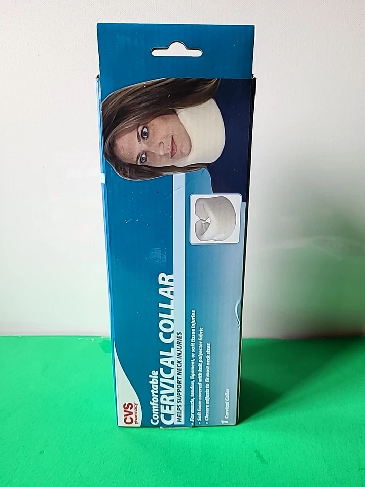 CVS Adult Adjustable Cervical Collar, One Size Fits All, New in Package - Imagem 2 de 2