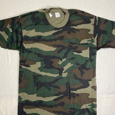 Vintage 80s Woodland Camo Tshirt Large Single Stitch Pocket Tee USA Made Grunge