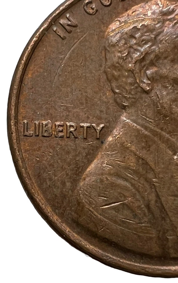 1978 D PENNY Denver Mint Rare Filled Mint Mark Error - Image 3 of 4