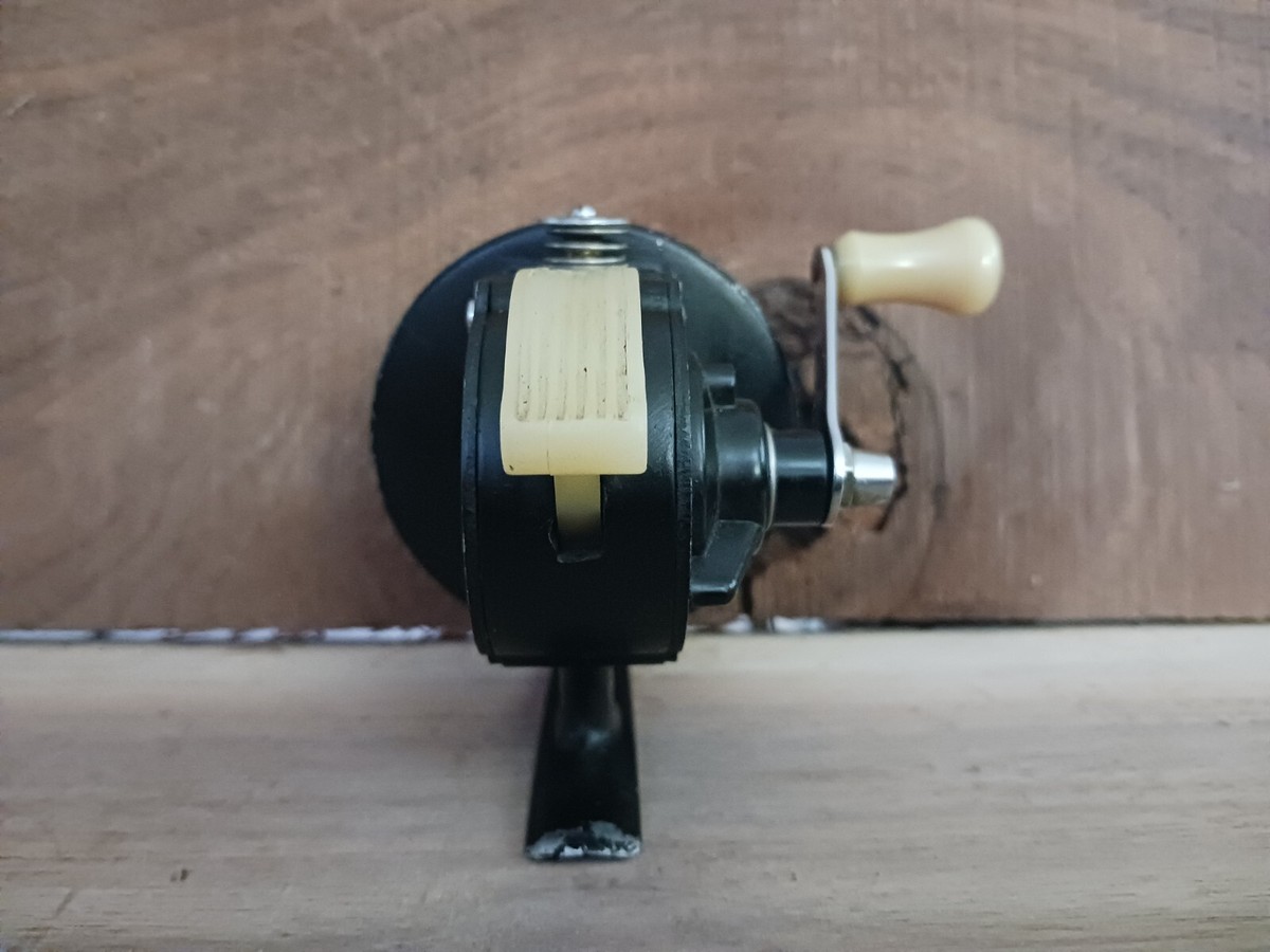 RUNCL Canne à pêche pliable portable et oulinet avec boîte de pêche