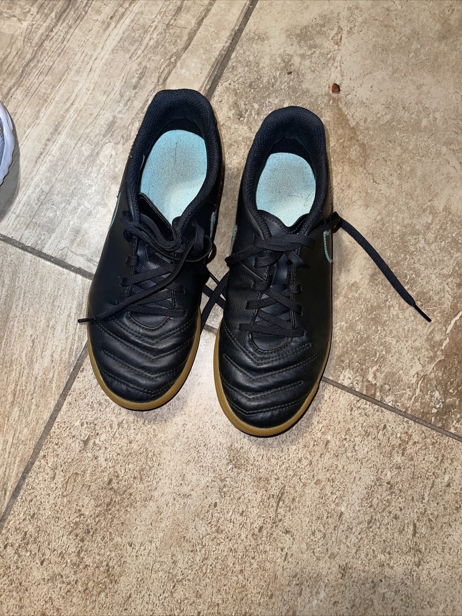 infant indoor soccer shoes