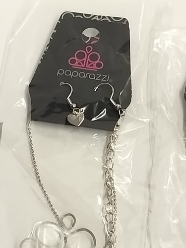 Paparazzi Jewelry ~ Earrings And Necklaces Kit Lot of 5 pieces ~ New #25012601 - Picture 6 of 10