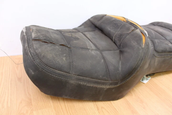 1984-1987 HONDA GOLDWING 1200 Seat Saddle - Image 4 of 4