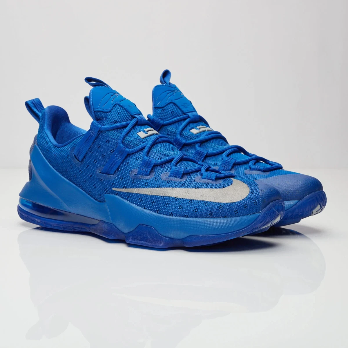 Lebron 13 store low blue