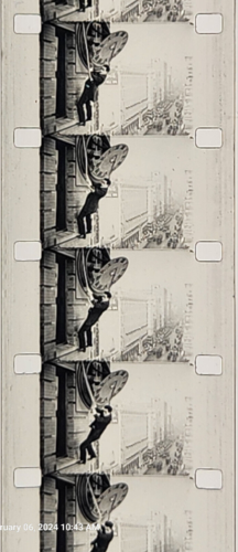 1923 16 mm Film ~ SAFTEY LAST ~ mit Harold LLOYD von Pathe ~ eine 400-Fuß-Rolle - Bild 1 von 9