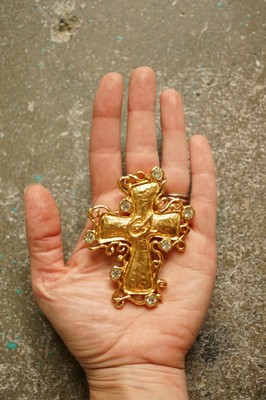 1990s Christian Lacroix Bijoux Large Gold Cross Brooch