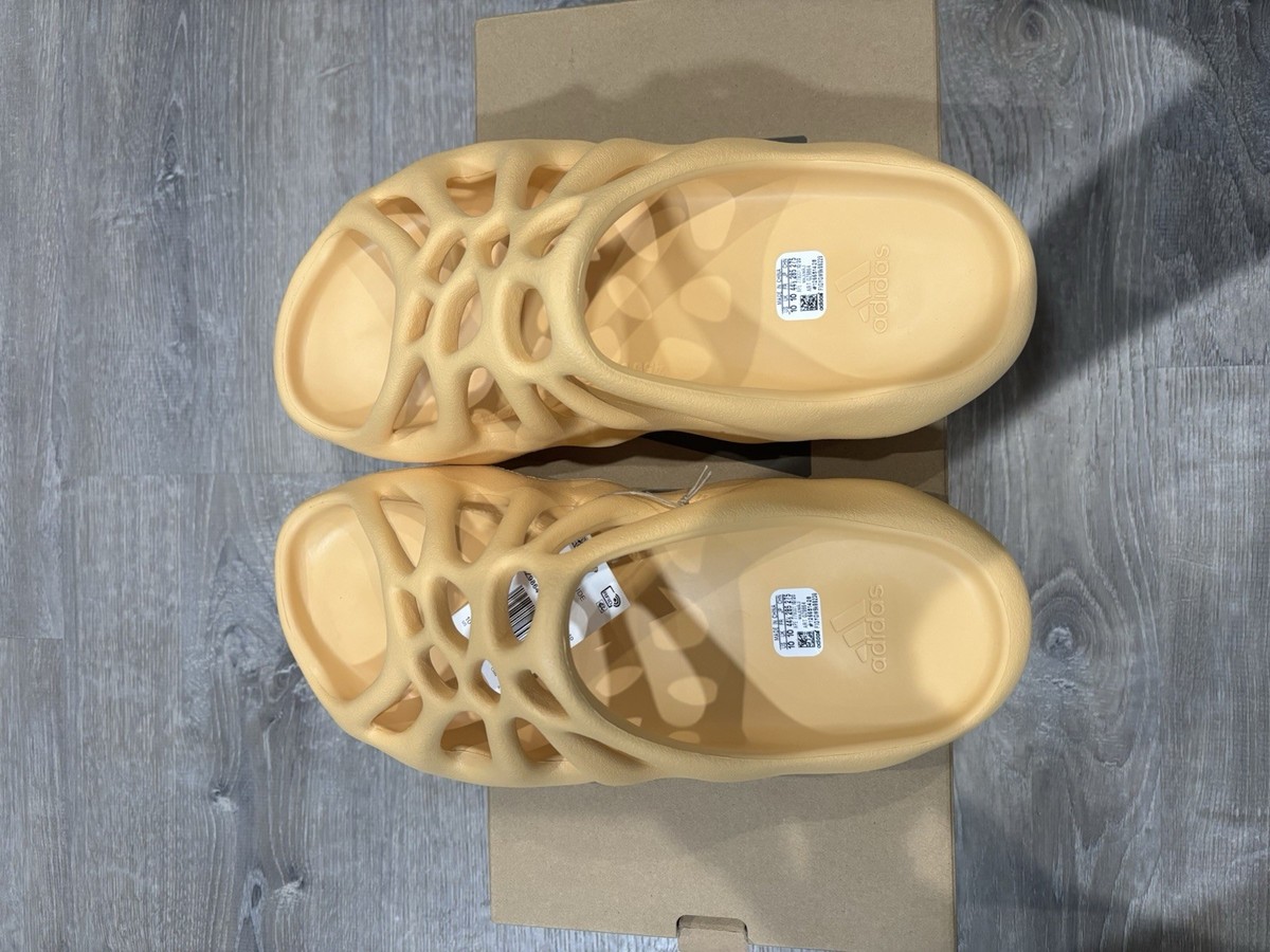 adidas Yeezy Cream Slide Sandals - high comfort adidas YEEZY Yeezy Slide  main image 2