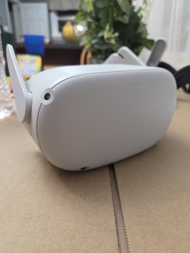 Oculus Quest 2 VR Headset, Controllers and 3 Aftermarket Accessories