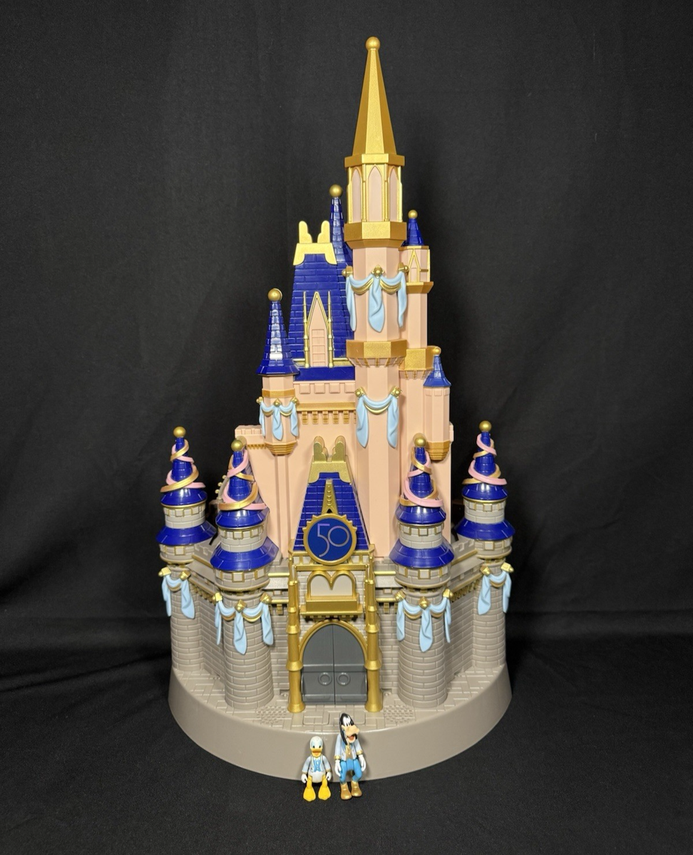 Walt Disney World 50th Anniversary Cinderella Castle Light Up Play