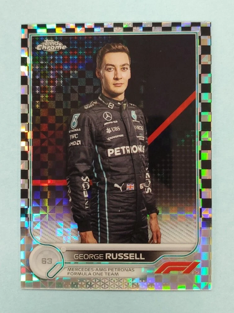 2022 Topps Chrome F1 George Russell Checkered Flag Refractor #17 Card
