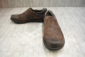 born nigel slip on