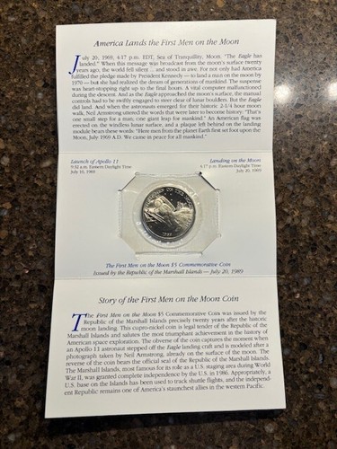 Two 1989 Republic of Marshall Islands 1st Men on the Moon Commemorative $5 coin - Picture 7 of 9