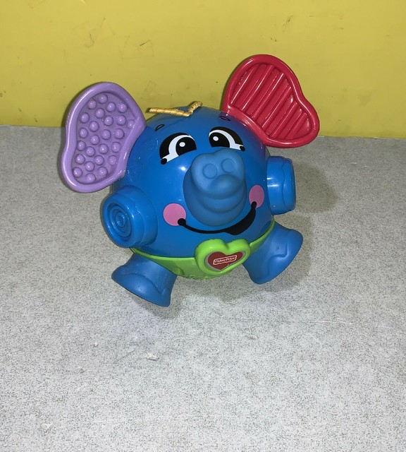 giggle ball baby toy